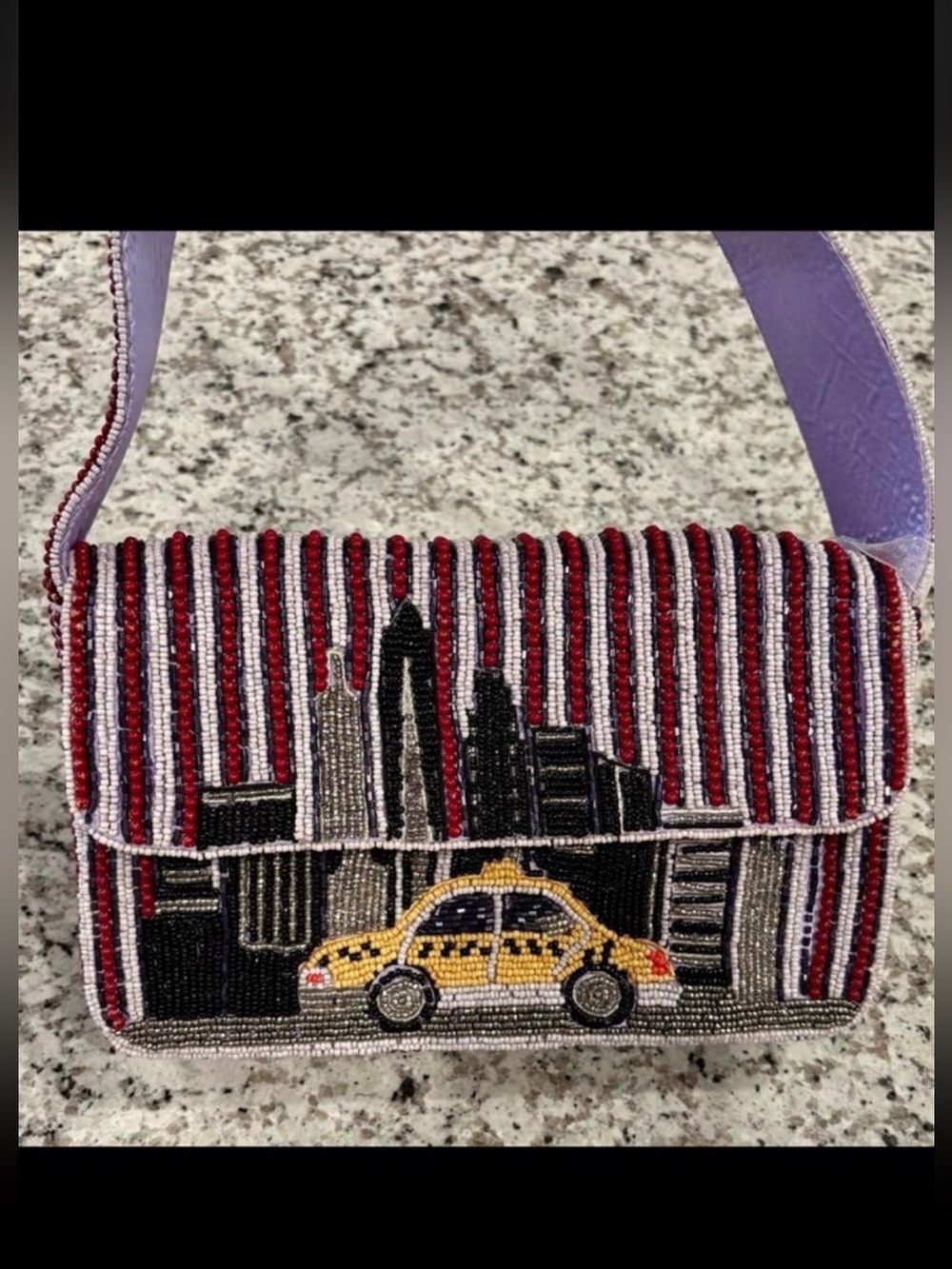 NWT VIRAL 2026
BEADED NEW
YORK
CITY TAXI BAG